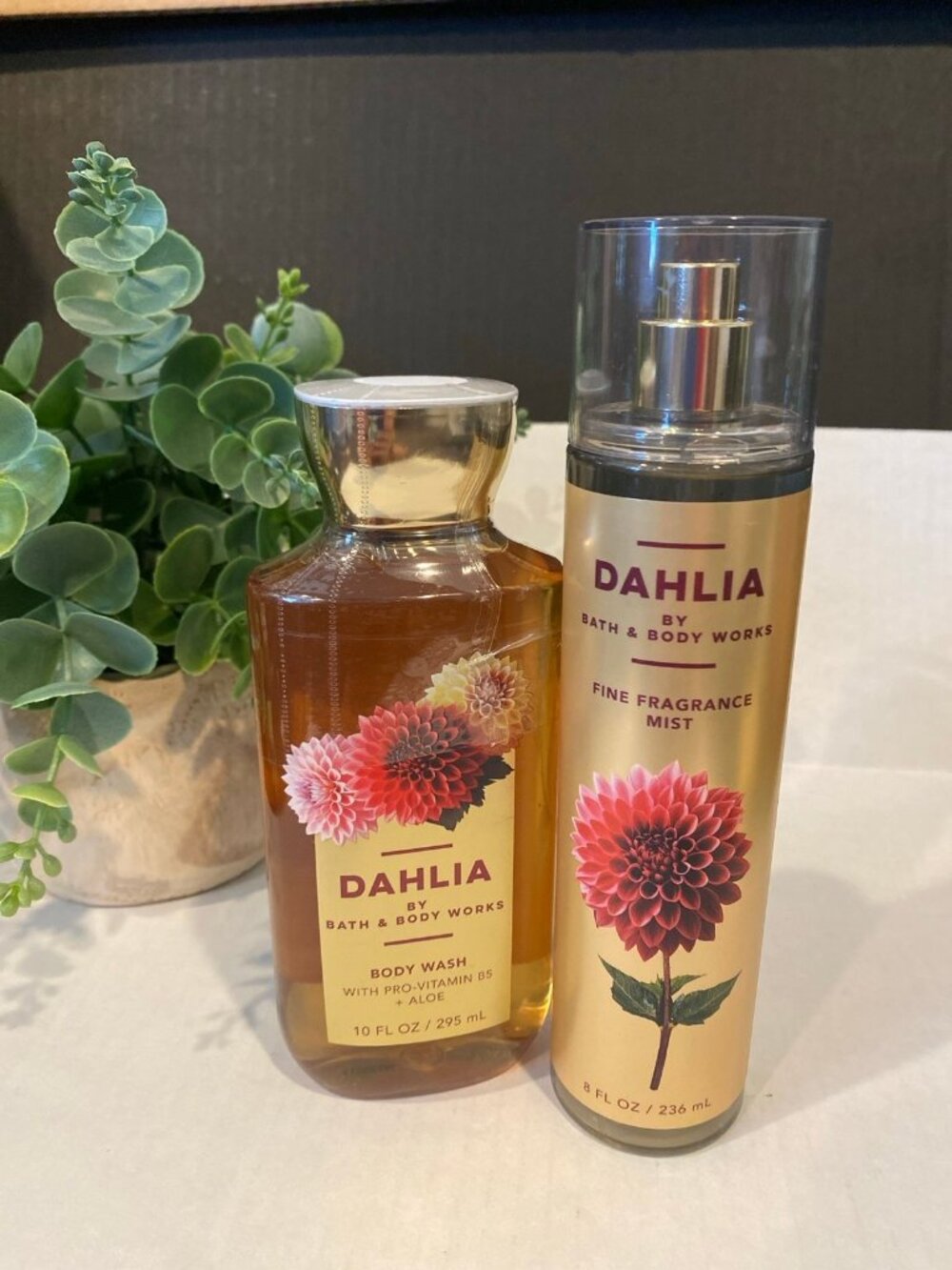 “Dahlia” Bath & Body Works New 2 pc Full Size Set